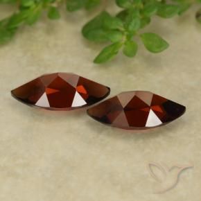 Shop natural 2.83ct 濃いブラッドレッド パイロープガーネット gems, マーキーズ, from モザンビーグ at GemSelect. In stock, global shipping!