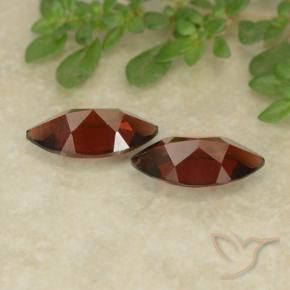 Shop natural 2.49ct ディープレッド パイロープガーネット gems, マーキーズ, from モザンビーグ at GemSelect. In stock, global shipping!