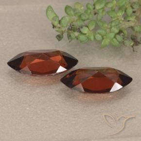 Shop natural 2.27ct ダークレッド パイロープガーネット gems, マーキーズ, from モザンビーグ at GemSelect. In stock, global shipping!