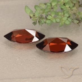 Shop natural 2.57ct ディープレッド パイロープガーネット gems, マーキーズ, from モザンビーグ at GemSelect. In stock, global shipping!
