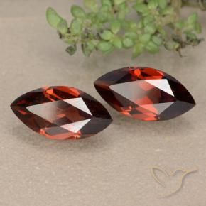 Shop natural 2.56ct ディープレッド パイロープガーネット gems, マーキーズ, from モザンビーグ at GemSelect. In stock, global shipping!