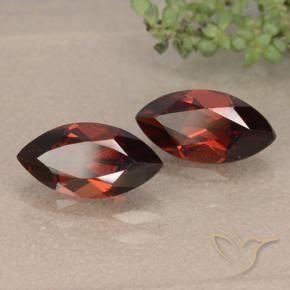 Shop natural 2.65ct ディープレッド パイロープガーネット gems, マーキーズ, from モザンビーグ at GemSelect. In stock, global shipping!