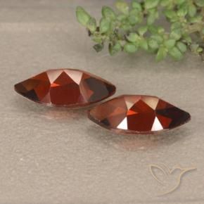 Shop natural 2.71ct ディープレッド パイロープガーネット gems, マーキーズ, from モザンビーグ at GemSelect. In stock, global shipping!