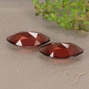 Shop natural 2.35ct ダークレッド パイロープガーネット gems, マーキーズ, from モザンビーグ at GemSelect. In stock, global shipping!