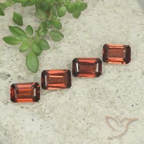 Shop natural 2.01ct サングリアレッド パイロープガーネット gems, 八角形 / エメラルドカット, from モザンビーグ at GemSelect. In stock, global shipping!