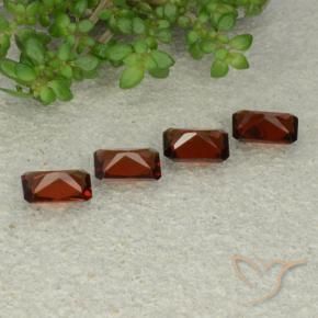 Shop natural 2.07ct サングリアレッド パイロープガーネット gems, 八角形 / エメラルドカット, from モザンビーグ at GemSelect. In stock, global shipping!