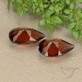 Shop natural 1.69ct カラントレッド パイロープガーネット gems, 洋梨の形, from モザンビーグ at GemSelect. In stock, global shipping!
