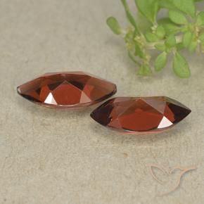 Shop natural 2.43ct ダークレッド パイロープガーネット gems, マーキーズ, from モザンビーグ at GemSelect. In stock, global shipping!