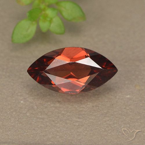 1.31ct 天然 ディープレッド パイロープガーネット, マーキーズ, VVS-VS