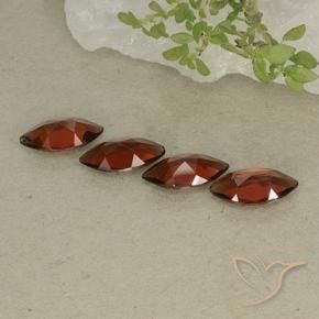 Shop natural 4.53ct ディープレッド パイロープガーネット gems, マーキーズ, from モザンビーグ at GemSelect. In stock, global shipping!