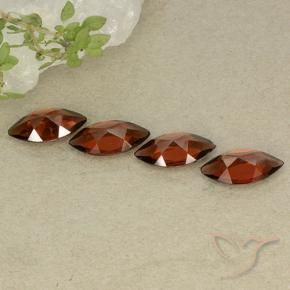Shop natural 4.05ct ディープレッド パイロープガーネット gems, マーキーズ, from モザンビーグ at GemSelect. In stock, global shipping!