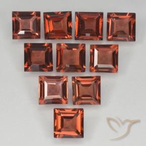 Shop natural 4.01ct ミディアムレッド パイロープガーネット gems, 四角形, from モザンビーグ at GemSelect. In stock, global shipping!