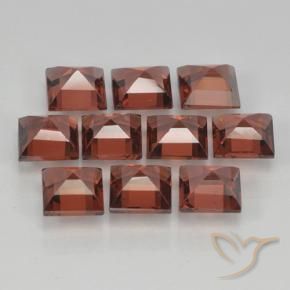 Shop natural 4.28ct サングリアレッド パイロープガーネット gems, 四角形, from モザンビーグ at GemSelect. In stock, global shipping!