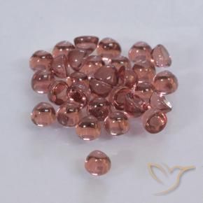 Shop natural 2.00ct ディープレッド パイロープガーネット gems, ラウンド, from モザンビーグ at GemSelect. In stock, global shipping!