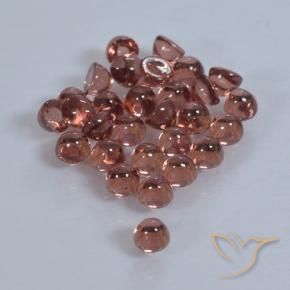 Shop natural 2.00ct ミディアムダークレッド パイロープガーネット gems, ラウンド, from モザンビーグ at GemSelect. In stock, global shipping!