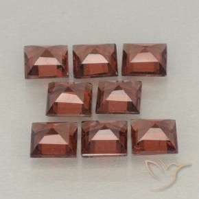 Shop natural 3.42ct ミディアムレッド パイロープガーネット gems, 四角形, from モザンビーグ at GemSelect. In stock, global shipping!