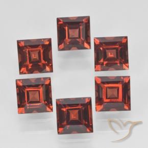 Shop natural 3.10ct カラントレッド パイロープガーネット gems, 四角形, from モザンビーグ at GemSelect. In stock, global shipping!