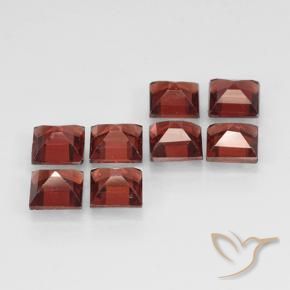Shop natural 3.56ct ミディアムレッド パイロープガーネット gems, 四角形, from モザンビーグ at GemSelect. In stock, global shipping!