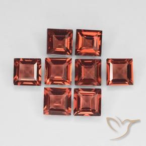 Shop natural 3.18ct スカーレットレッド パイロープガーネット gems, 四角形, from モザンビーグ at GemSelect. In stock, global shipping!