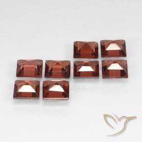 Shop natural 3.14ct ブリックレッド パイロープガーネット gems, 四角形, from モザンビーグ at GemSelect. In stock, global shipping!