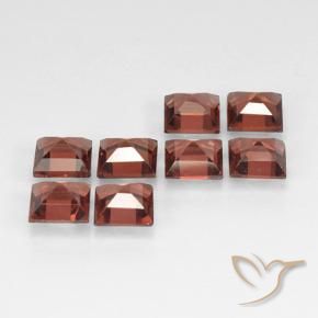 Shop natural 3.42ct ブリックレッド パイロープガーネット gems, 四角形, from モザンビーグ at GemSelect. In stock, global shipping!