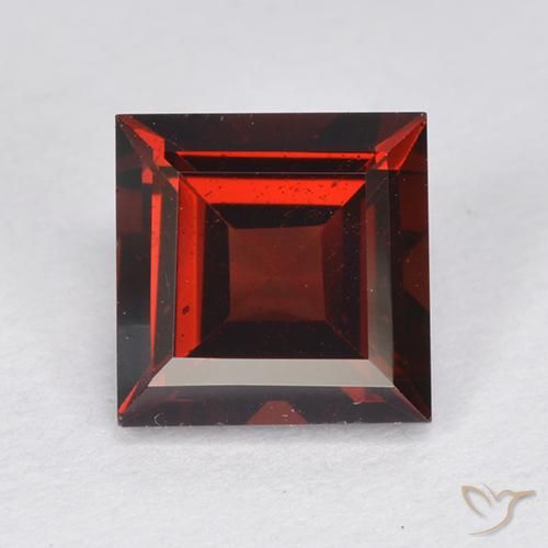 2.17ct 天然 ダークレッド パイロープガーネット, 四角形, VVS-VS