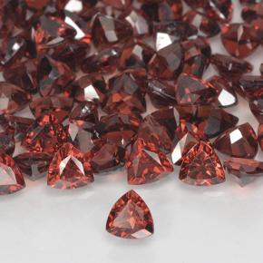 0.32カラットの天然レッドパイロープガーネット（4×4 mm・トリリアント）