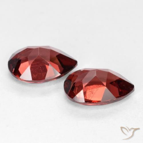 Shop natural 1.82ct ディープレッド パイロープガーネット gems, 洋梨の形, from モザンビーグ at GemSelect. In stock, global shipping!
