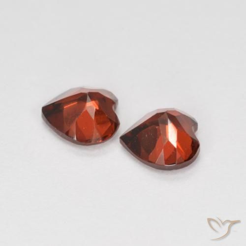 Shop natural 1.15ct カラントレッド パイロープガーネット gems, 心臓, from モザンビーグ at GemSelect. In stock, global shipping!