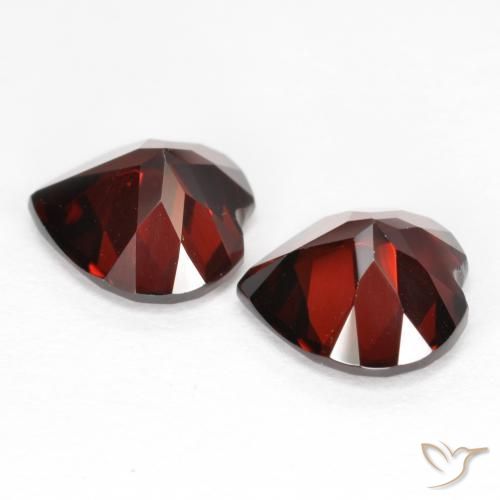 Shop natural 3.75ct ダークレッド パイロープガーネット gems, 心臓, from モザンビーグ at GemSelect. In stock, global shipping!