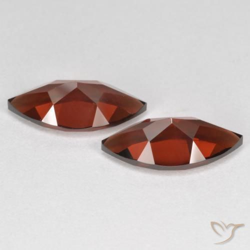 Shop natural 4.31ct 濃いブラッドレッド パイロープガーネット gems, マーキーズ, from モザンビーグ at GemSelect. In stock, global shipping!
