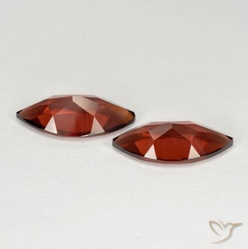 Shop natural 3.83ct ミディアムレッド パイロープガーネット gems, マーキーズ, from モザンビーグ at GemSelect. In stock, global shipping!
