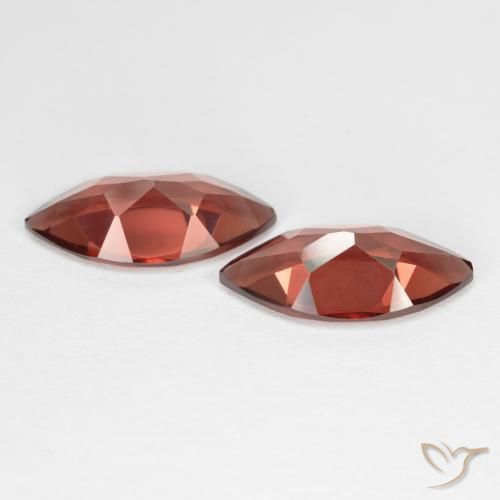 Shop natural 3.76ct 濃いブリックレッド パイロープガーネット gems, マーキーズ, from モザンビーグ at GemSelect. In stock, global shipping!