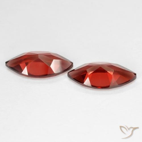 Shop natural 3.89ct ダークレッド パイロープガーネット gems, マーキーズ, from モザンビーグ at GemSelect. In stock, global shipping!