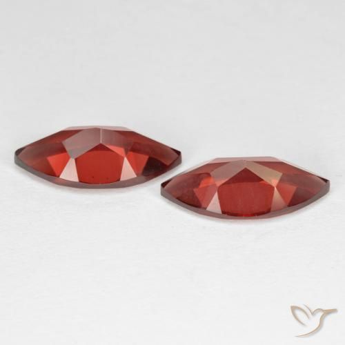 Shop natural 4.21ct ダークレッド パイロープガーネット gems, マーキーズ, from モザンビーグ at GemSelect. In stock, global shipping!