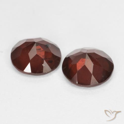 Shop natural 1.77ct サングリアレッド パイロープガーネット gems, ラウンド, from モザンビーグ at GemSelect. In stock, global shipping!