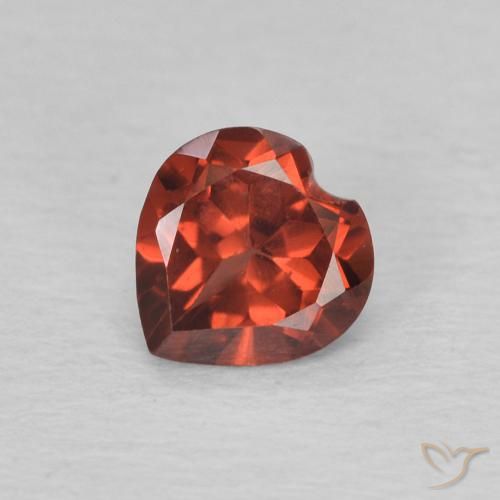 0.62ct 天然 カラントレッド パイロープガーネット, 心臓, VVS-VS