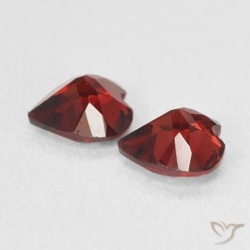 Shop natural 1.00ct カラントレッド パイロープガーネット gems, 心臓, from アメリカ at GemSelect. In stock, global shipping!