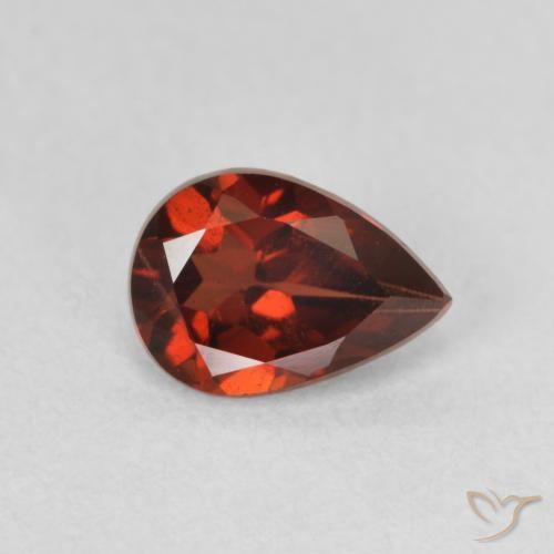 0.84ct 天然 ミディアムレッド パイロープガーネット, 洋梨の形, VVS-VS