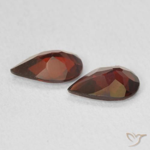 Shop natural 1.15ct ディープレッド パイロープガーネット gems, 洋梨の形, from アメリカ at GemSelect. In stock, global shipping!