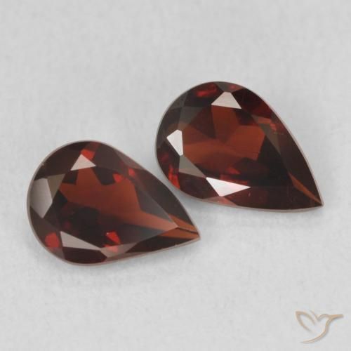 Shop natural 1.33ct カラントレッド パイロープガーネット gems, 洋梨の形, from アメリカ at GemSelect. In stock, global shipping!