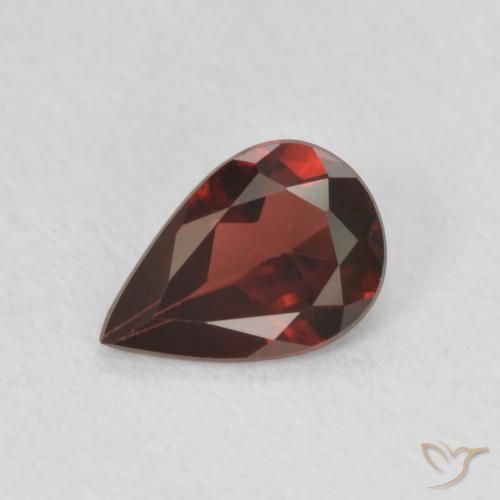 0.74ct 天然 濃い赤 パイロープガーネット, 洋梨の形, VVS