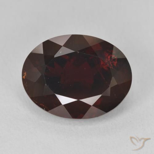 9.43ct 天然 黒がかった赤 パイロープガーネット, 楕円形, VS-SI