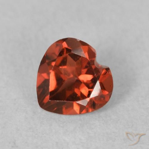 0.59ct 天然 明るい赤 パイロープガーネット, 心臓, VVS-VS