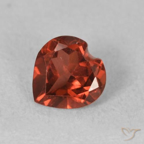 0.56ct 天然 カラントレッド パイロープガーネット, 心臓, VVS-VS