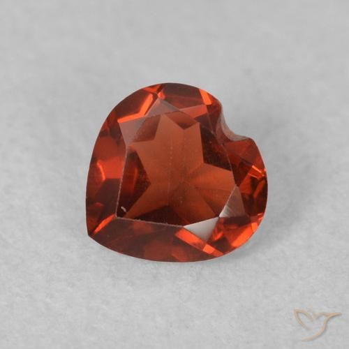 0.47ct 天然 明るい赤 パイロープガーネット, 心臓, VVS-VS