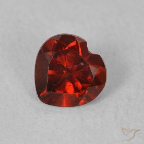 0.50ct 天然 サングリアレッド パイロープガーネット, 心臓, VVS-VS