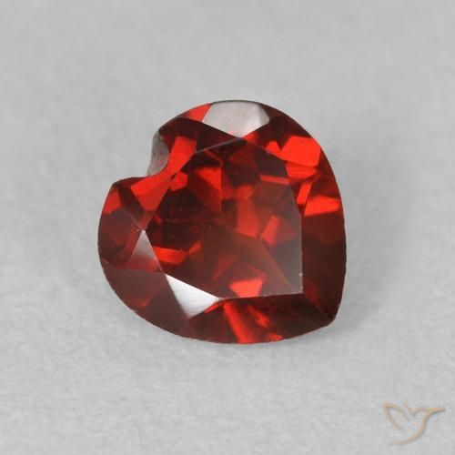 0.59ct 天然 サングリアレッド パイロープガーネット, 心臓, VVS-VS
