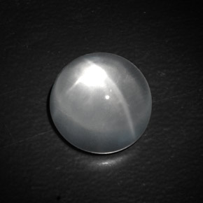 10.00カラットの天然ホワイトQuartz Cat's Eye（13.49 mm・ラウンドカット）
