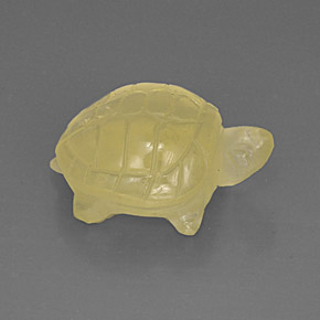 19.94カラットの天然レモンクォーツ（21.6×16 mm・透明）